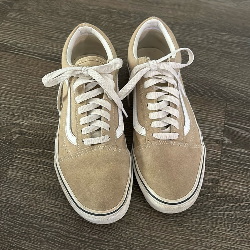 Tan old skool vans